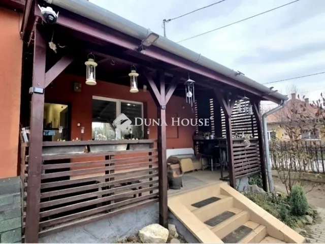 Eladó ház Halásztelek 182 nm