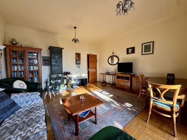 Eladó ház Budakeszi 370 nm