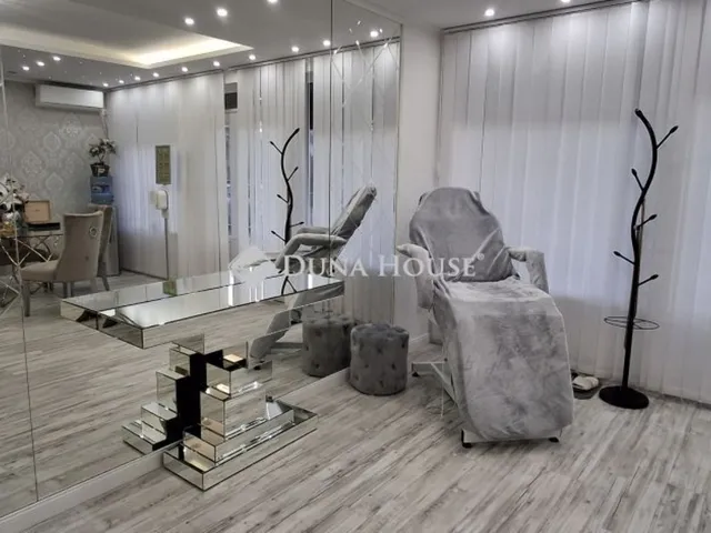 Eladó kereskedelmi és ipari ingatlan Halásztelek 68 nm