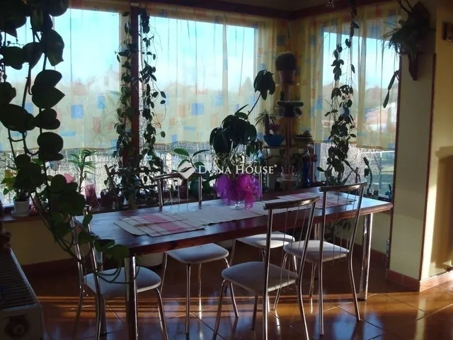 Eladó ház Tápiószecső 354 nm