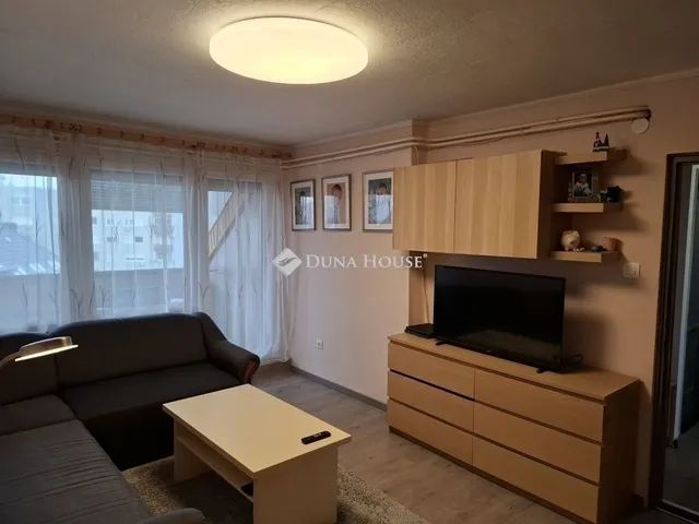 Eladó lakás Szigetszentmiklós 70 nm
