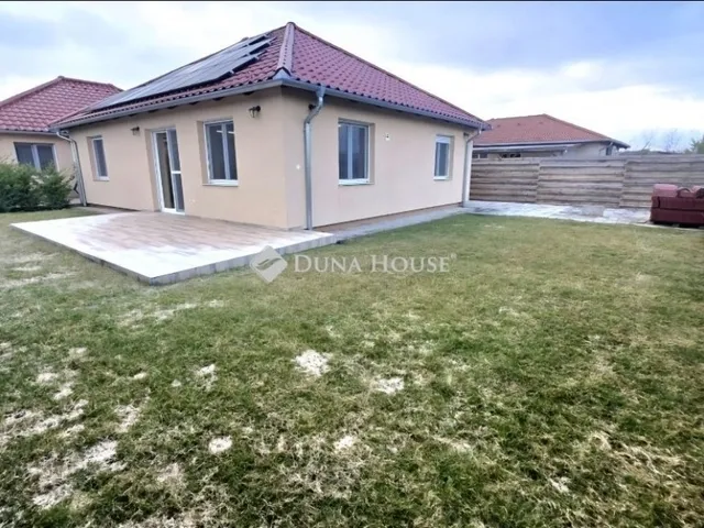 Eladó ház Halásztelek 90 nm