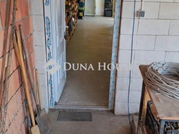 Eladó ház Dunaharaszti 390 nm