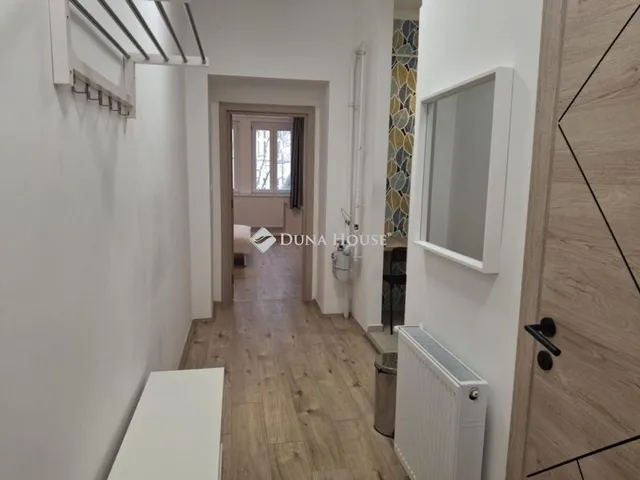Eladó lakás Budapest IX. kerület 70 nm