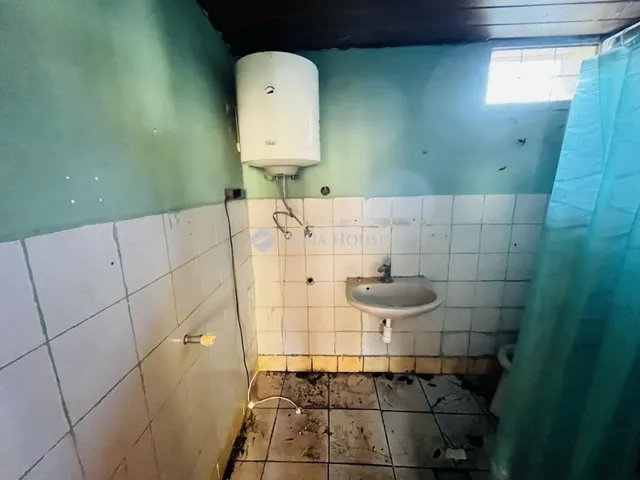 Eladó ház Gomba 61 nm