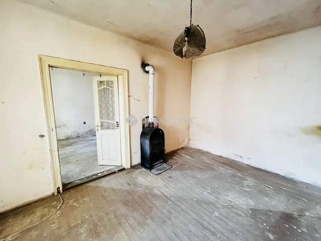 Eladó ház Gomba 61 nm