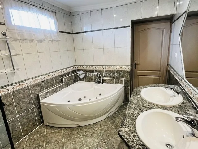 Eladó ház Tápiószecső 150 nm