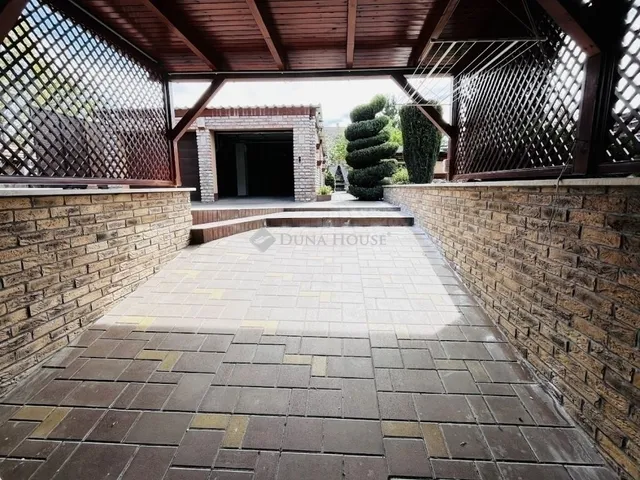 Eladó ház Tápiószecső 150 nm