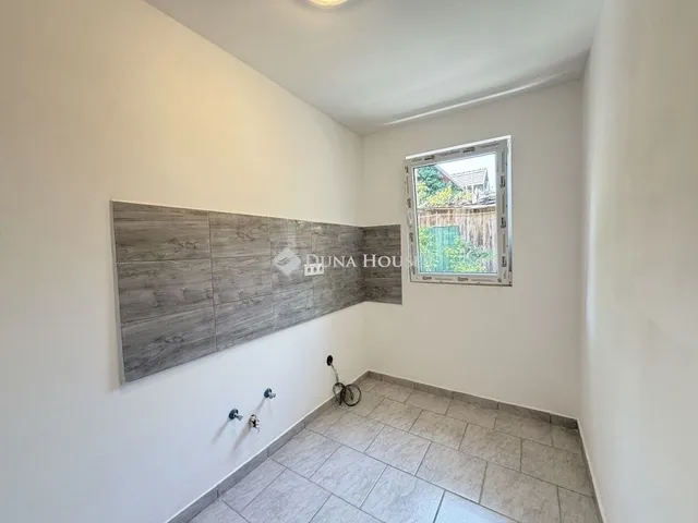 Eladó lakás Budapest XXI. kerület 21 nm