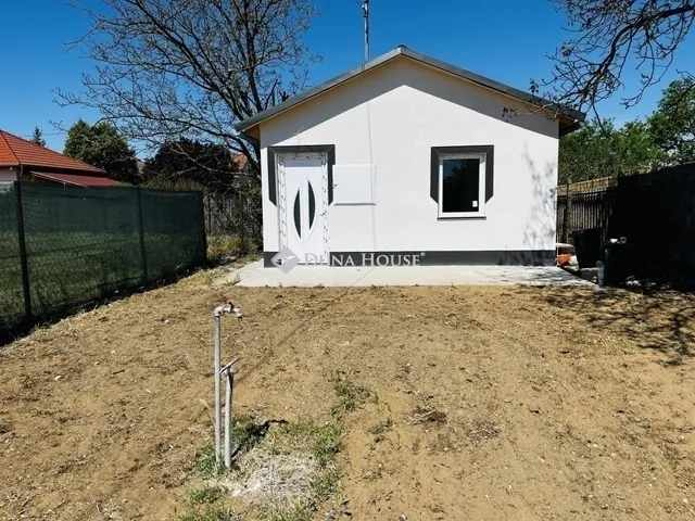 Eladó ház Tápiószecső 31 nm