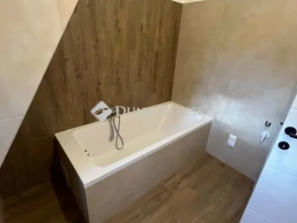 Eladó ház Budapest XVIII. kerület 68 nm