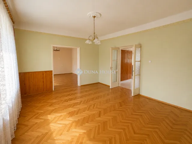 Eladó ház Ócsa 79 nm