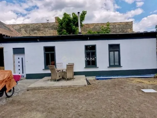 Eladó ház Kiskunlacháza 66 nm
