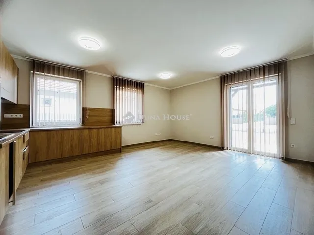 Eladó ház Tápiószecső 102 nm