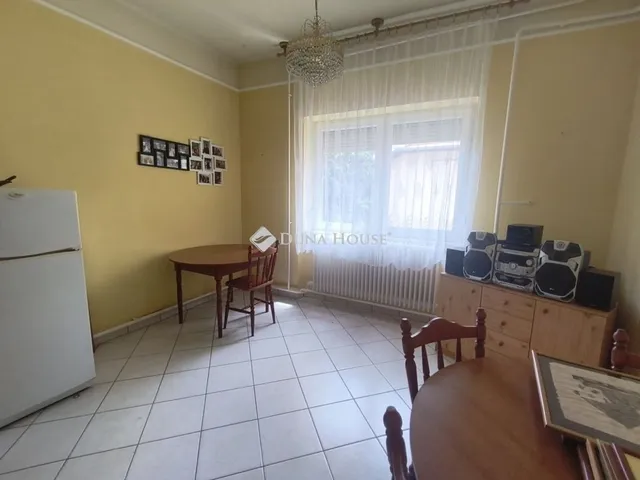 Eladó ház Alsónémedi 187 nm