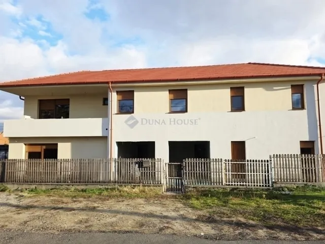 Eladó ház Gyál 122 nm