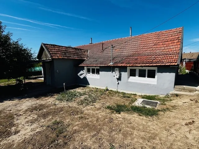 Eladó ház Pánd 74 nm