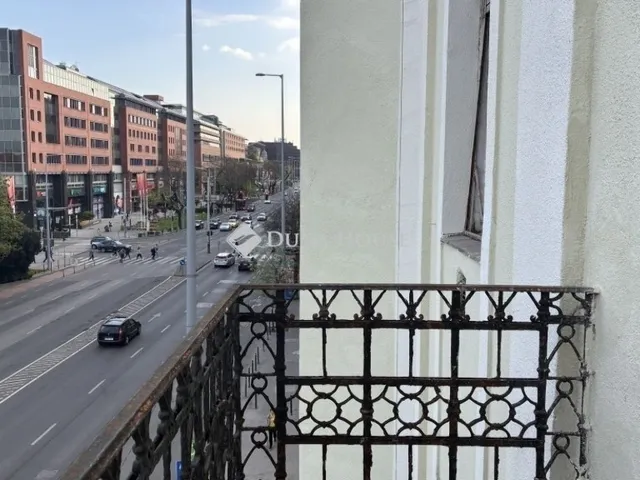 Eladó lakás Budapest XIII. kerület 95 nm