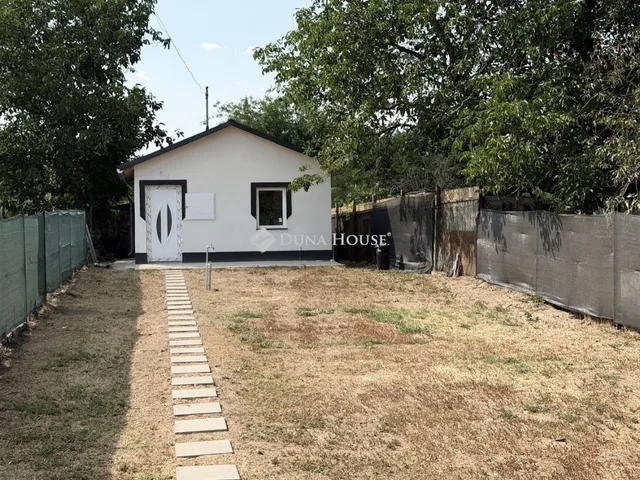 Eladó ház Tápiószecső 31 nm
