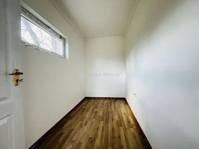 Eladó ház Tápiószecső 31 nm