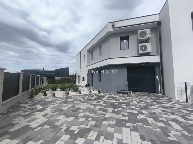 Eladó ház Dunaharaszti 168 nm