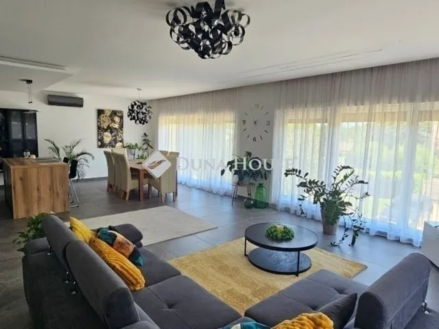 Eladó ház Sülysáp 320 nm