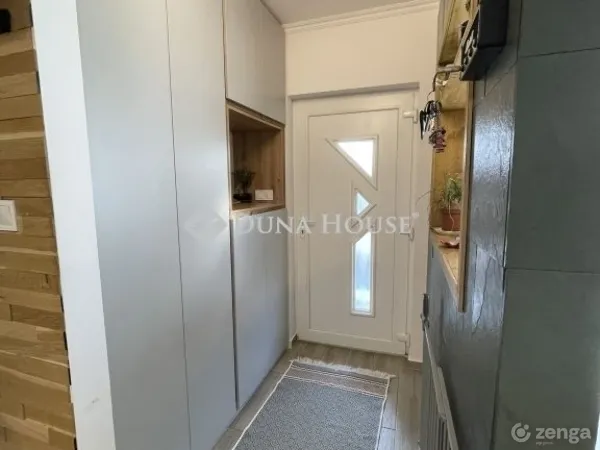 Eladó ház Délegyháza 74 nm