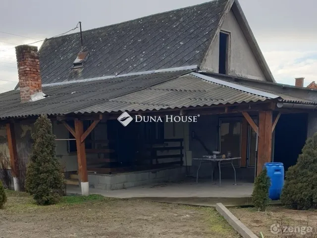Eladó ház Táborfalva 88 nm