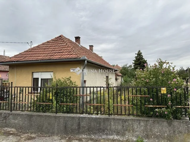 Eladó ház Örkény 79 nm