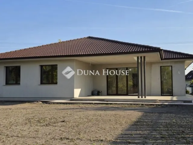 Eladó ház Délegyháza 135 nm