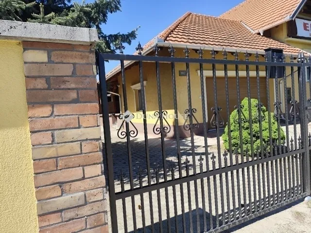Eladó ház Alsónémedi 343 nm