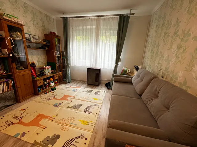 Eladó lakás Miskolc, Komlóstető, Szeder utca 52 nm