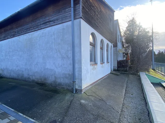 Eladó ház Hévíz 240 nm