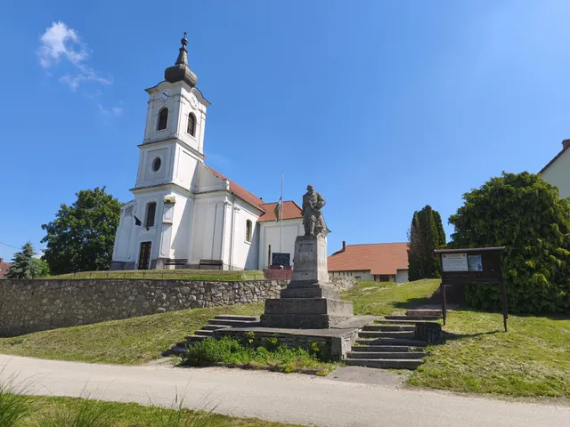 Eladó telek Balatonfőkajár 910 nm
