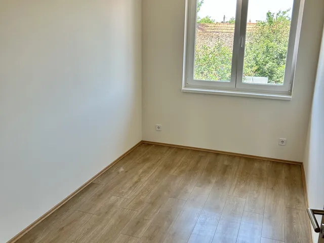 Eladó lakás Derecske 76 nm