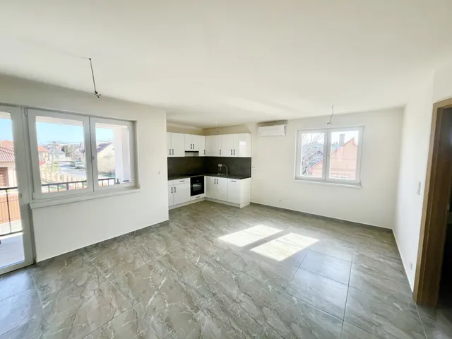 Eladó lakás Derecske 76 nm