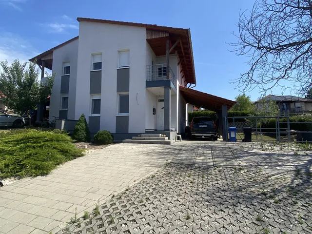 Eladó ház Kaposvár 109 nm