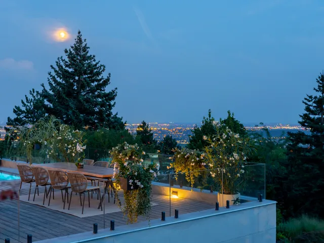 Eladó ház Budapest XII. kerület, Moha 707 nm