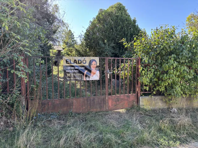 Eladó telek Budakalász 1206 nm
