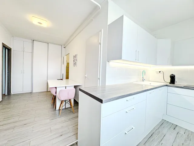 Eladó lakás Debrecen, Tócóvölgy 63 nm