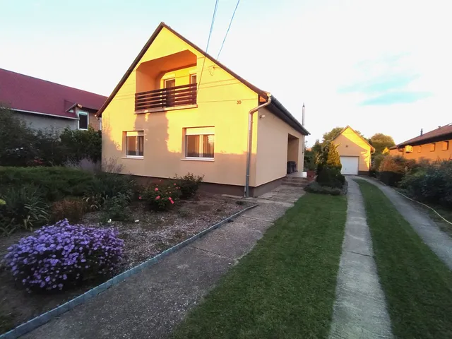 Eladó ház Vácrátót 150 nm