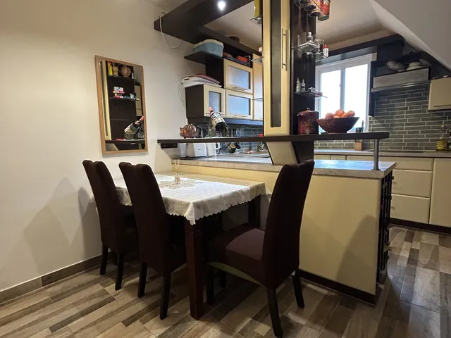 Eladó lakás Fót 86 nm