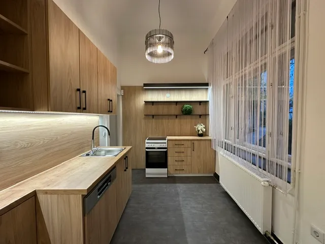 Eladó lakás Budapest XIV. kerület 96 nm