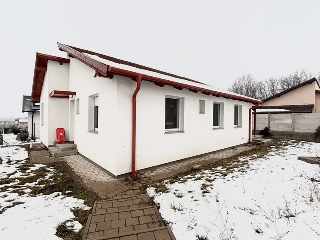 Eladó ház Vácrátót 111 nm