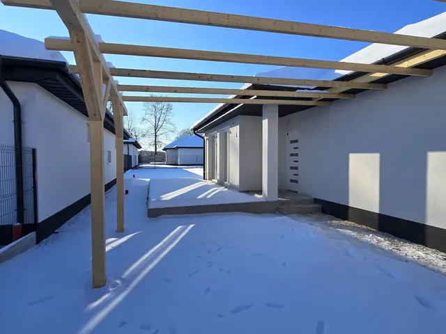 Eladó lakás Bicske, Kertváros 110 nm