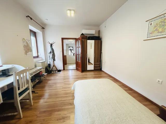 Eladó lakás Vác, Belváros 34 nm