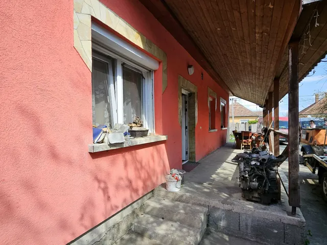 Eladó ház Kunszentmiklós 89 nm