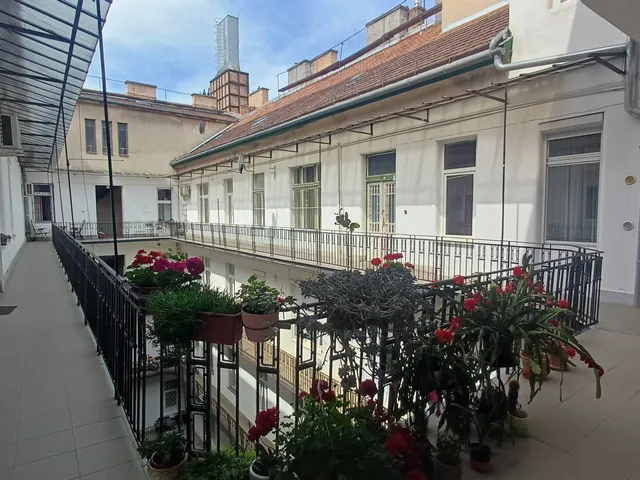 Eladó lakás Budapest II. kerület, Országút 53 nm