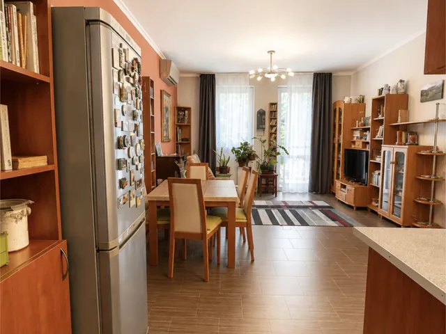 Eladó lakás Dunakeszi, Alag 60 nm
