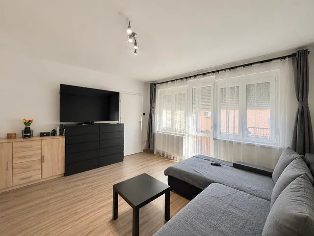 Eladó lakás Szigetszentmiklós 68 nm